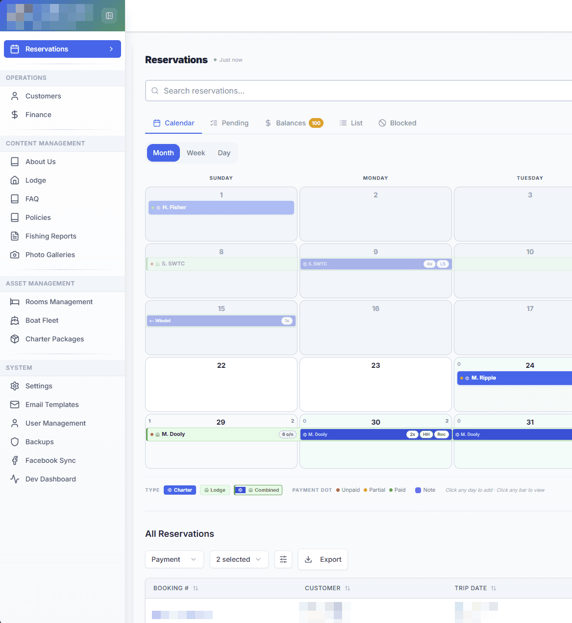 Reservation calendar with color-coded booking types and payment status